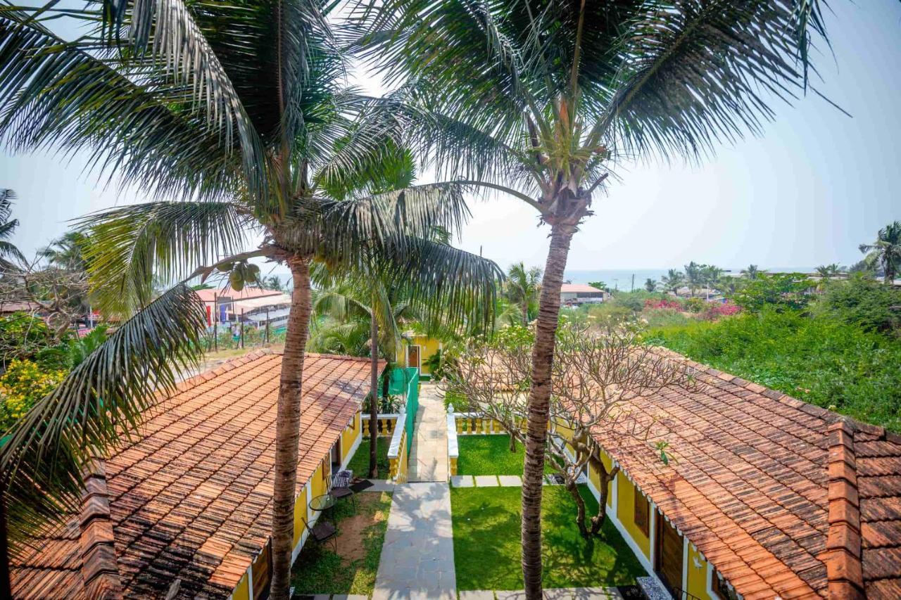 Fiesta Beach Resort Baga Luaran gambar