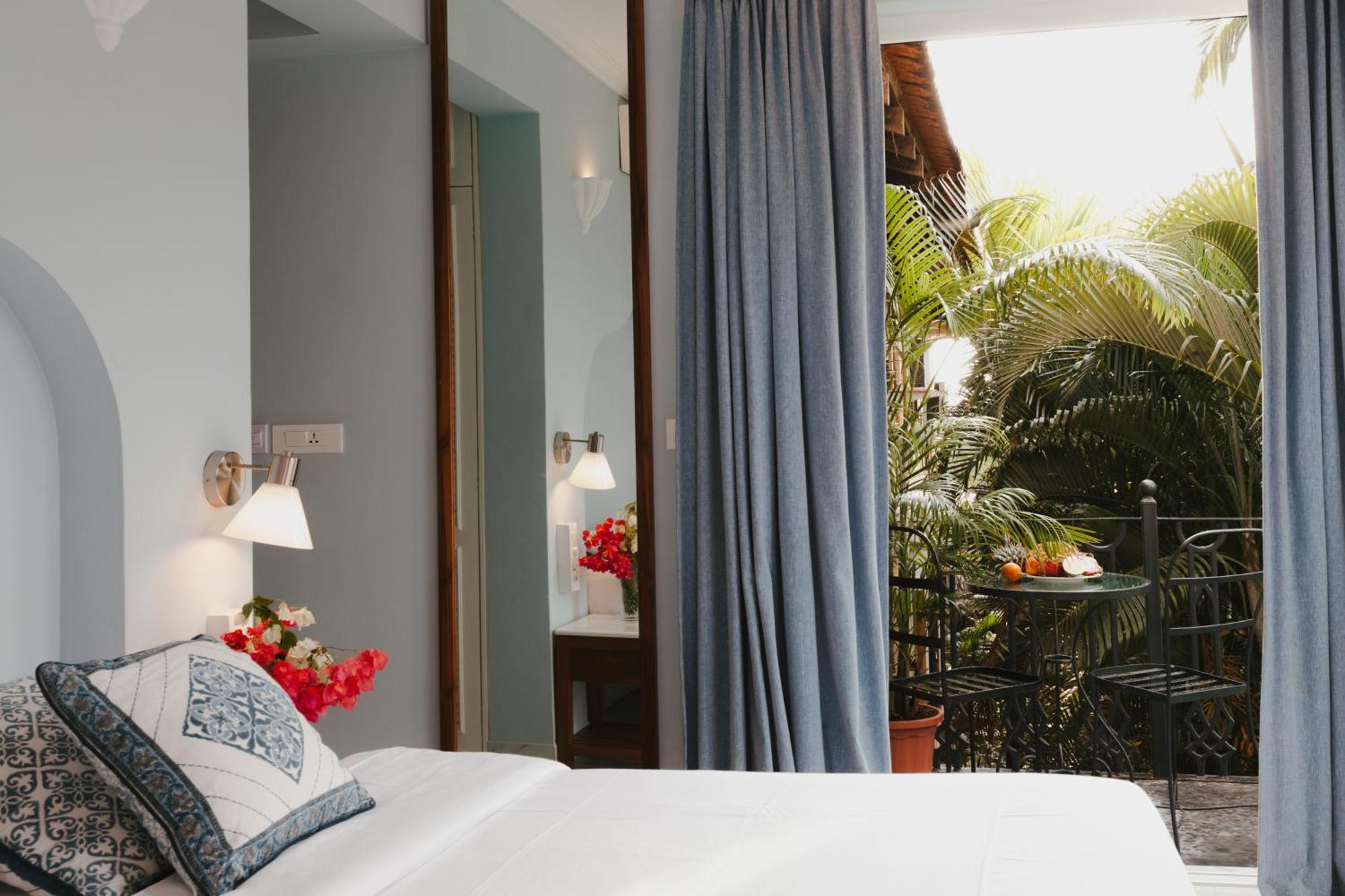 Fiesta Beach Resort Baga Luaran gambar
