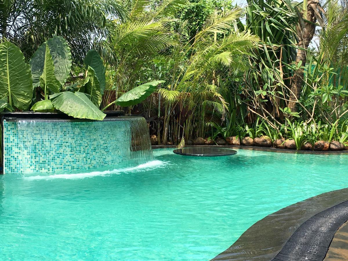 Fiesta Beach Resort Baga Luaran gambar